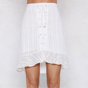 Raised by Wild *NEW* White Lace-Up Mini Skirt (Size: Juniors LG)
